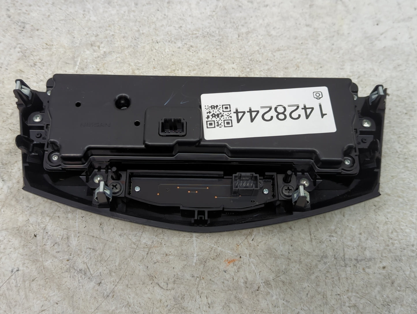 2017-2020 Nissan Rogue Climate Control Module Temperature AC/Heater Replacement P/N:27500 7FE0A Fits Fits 2017 2018 2019 202