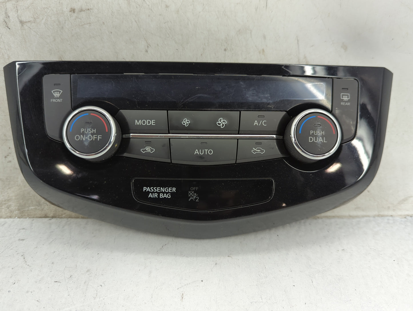 2017-2020 Nissan Rogue Climate Control Module Temperature AC/Heater Replacement P/N:27500 7FE0A Fits Fits 2017 2018 2019 202