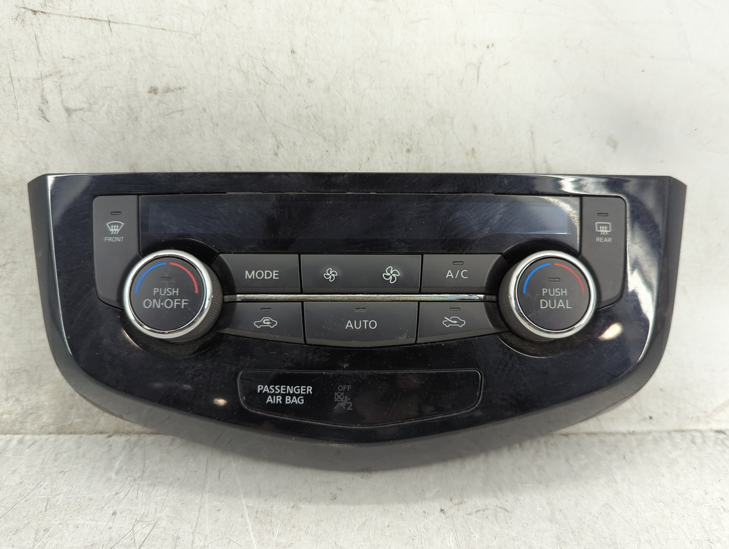 2017-2020 Nissan Rogue Climate Control Module Temperature AC/Heater Replacement P/N:27500 6MA0A Fits Fits 2017 2018 2019 202