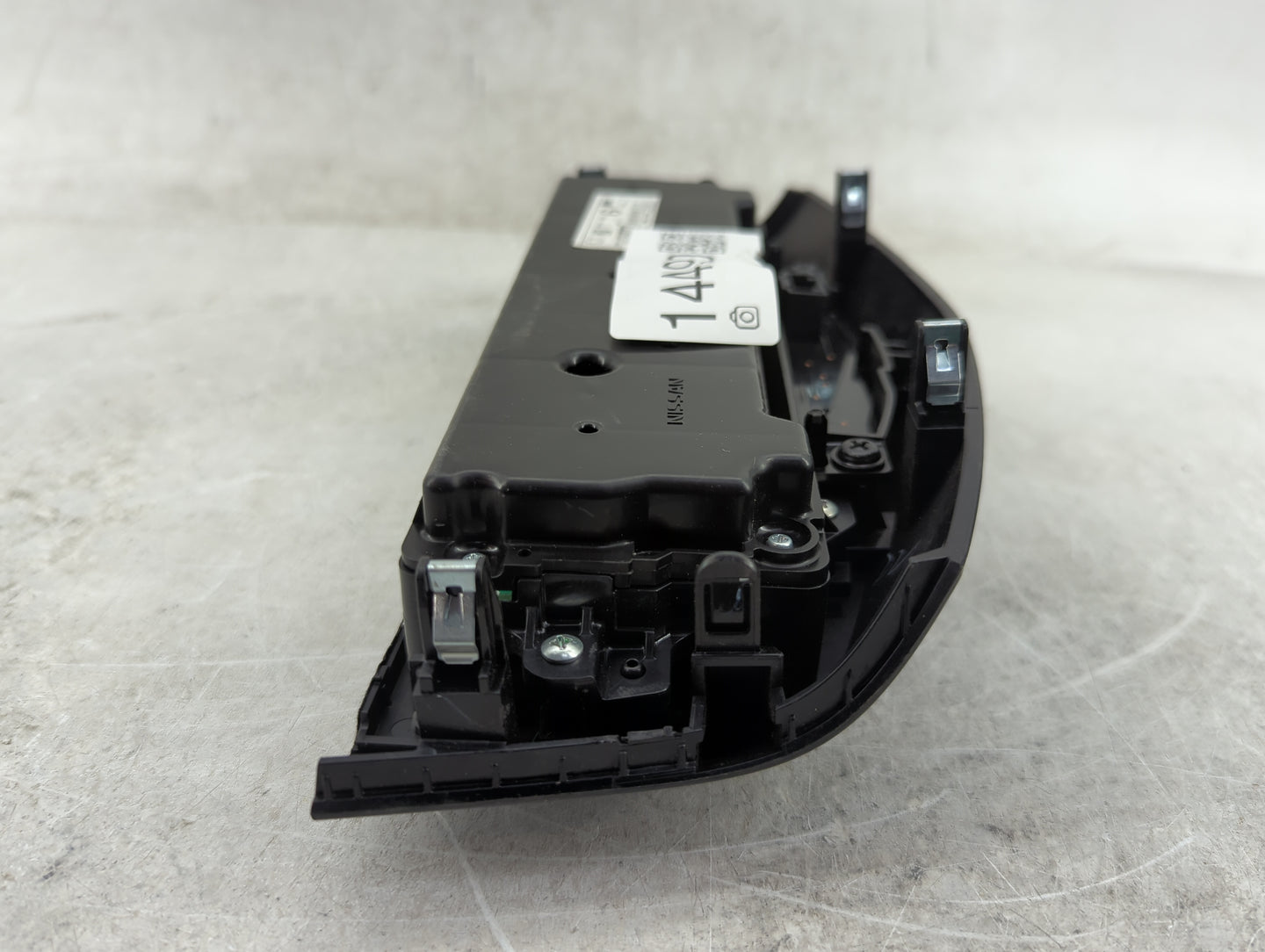 2017-2020 Nissan Rogue Climate Control Module Temperature AC/Heater Replacement P/N:27500 6MA0A Fits Fits 2017 2018 2019 202