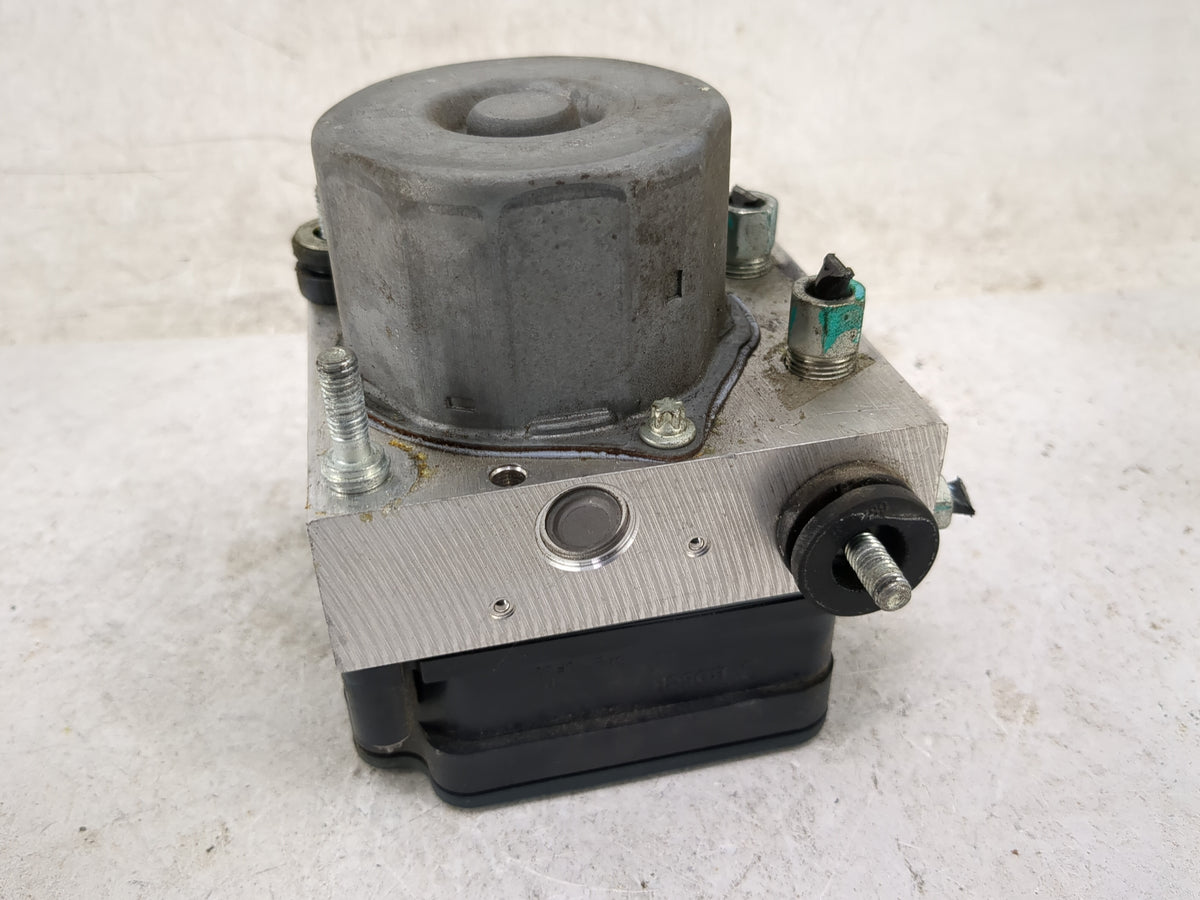 2018 Nissan Rogue Anti-Lock Brake ABS Pump Module Actuator OEM P/N:47660 5HR3A 2265106455, 0265956487 Fits OEM Used Auto Par