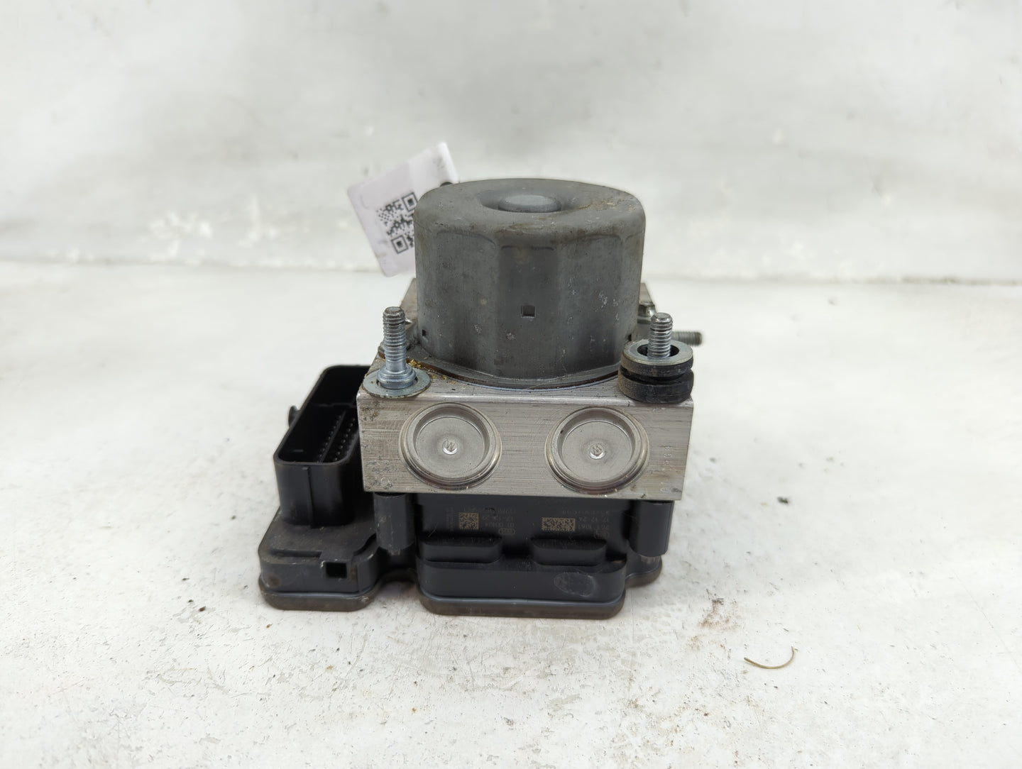 2018-2020 Nissan Rogue ABS Pump Control Module Replacement Fits Fits 2018 2019 2020 OEM Used Auto Parts - Oemusedautoparts1.