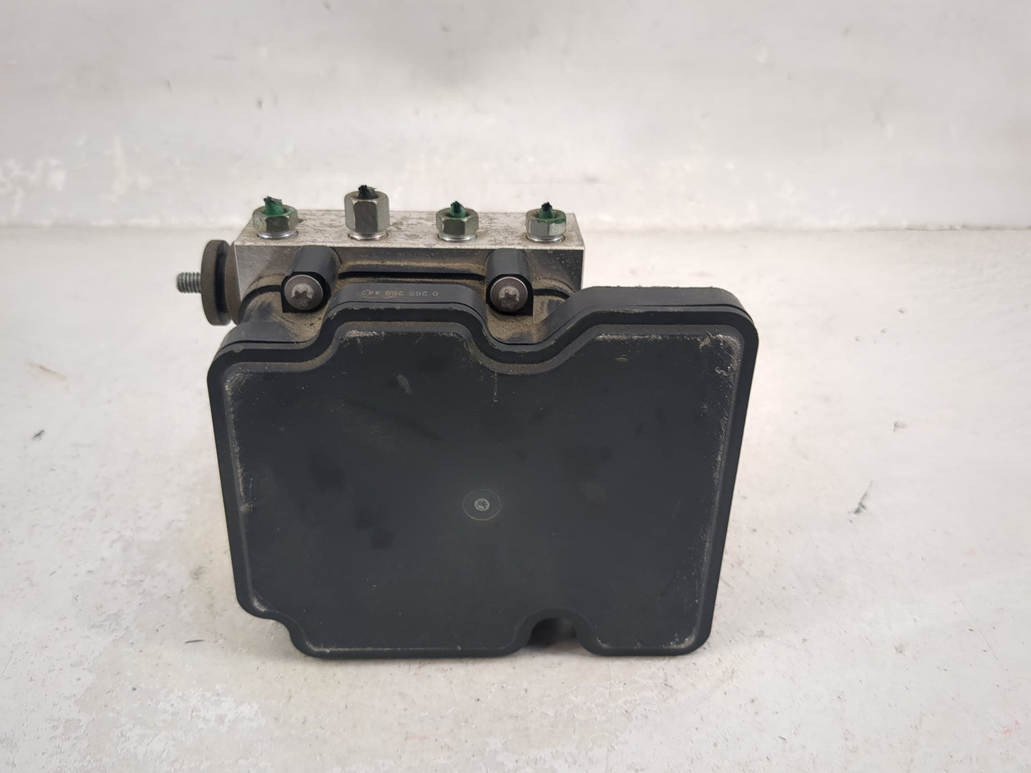 2018-2020 Nissan Rogue ABS Pump Control Module Replacement P/N:0265951047 0265239349 Fits Fits 2018 2019 2020 OEM Used Auto 