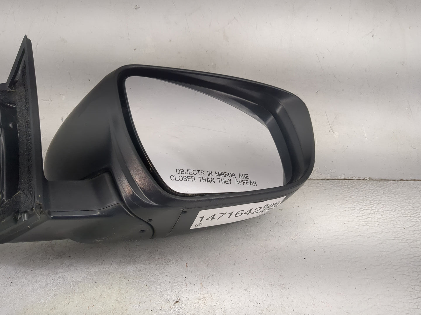 2016-2020 Nissan Rogue Passenger Side View Mirror - Right Door Mirror OEM Used - Oemusedautoparts1.com
