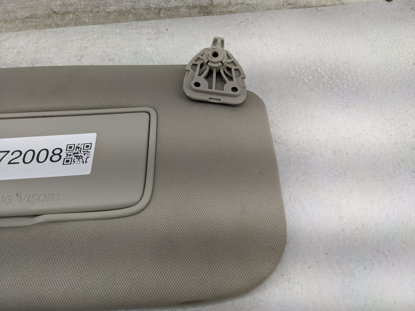 2018-2020 Nissan Rogue Sun Visor Shade Replacement Passenger Right Mirror Fits Fits 2018 2019 2020 OEM Used Auto Parts - Oem