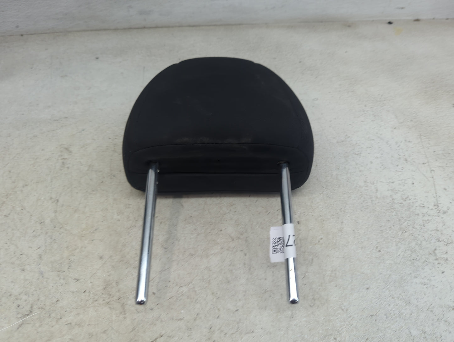 2018 Nissan Rogue Headrest Head Rest Front Driver Seat Black 1472704 - Oemusedautoparts1.com