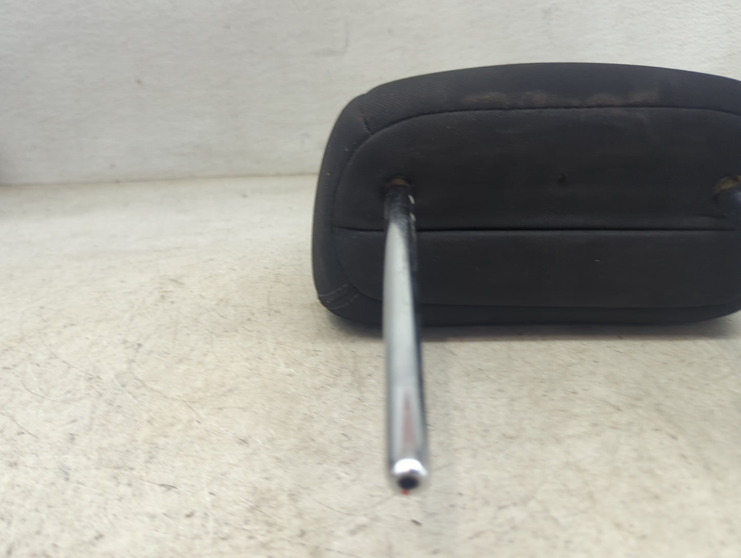 2018 Nissan Rogue Headrest Head Rest Front Driver Seat Black 1472704 - Oemusedautoparts1.com