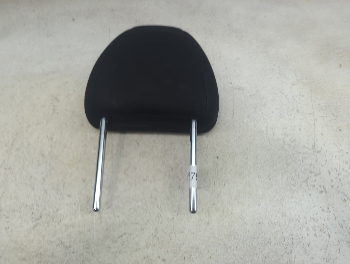 2018 Nissan Rogue Headrest Head Rest Front Driver Passenger Seat Fits OEM Used Auto Parts - Oemusedautoparts1.com
