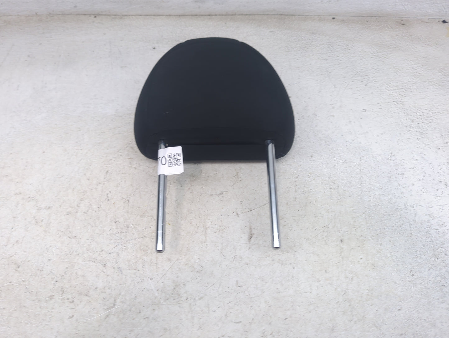 2018 Nissan Rogue Headrest Head Rest Rear Seat Fits OEM Used Auto Parts - Oemusedautoparts1.com