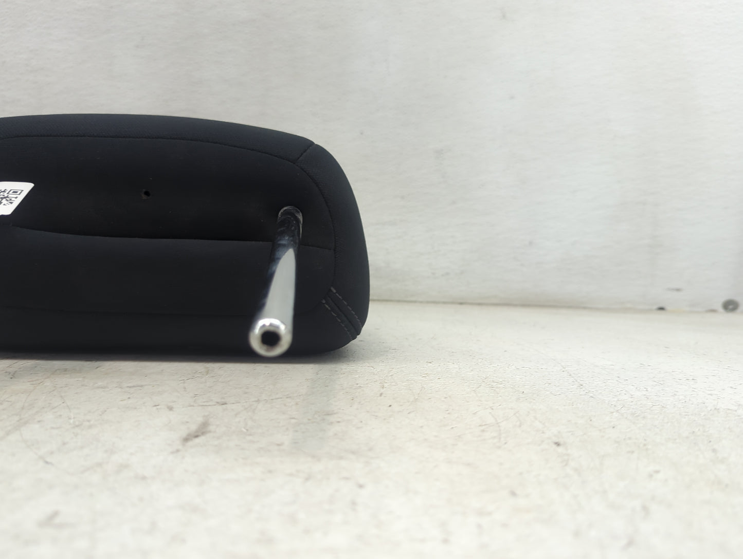 2018 Nissan Rogue Headrest Head Rest Rear Seat Fits OEM Used Auto Parts - Oemusedautoparts1.com