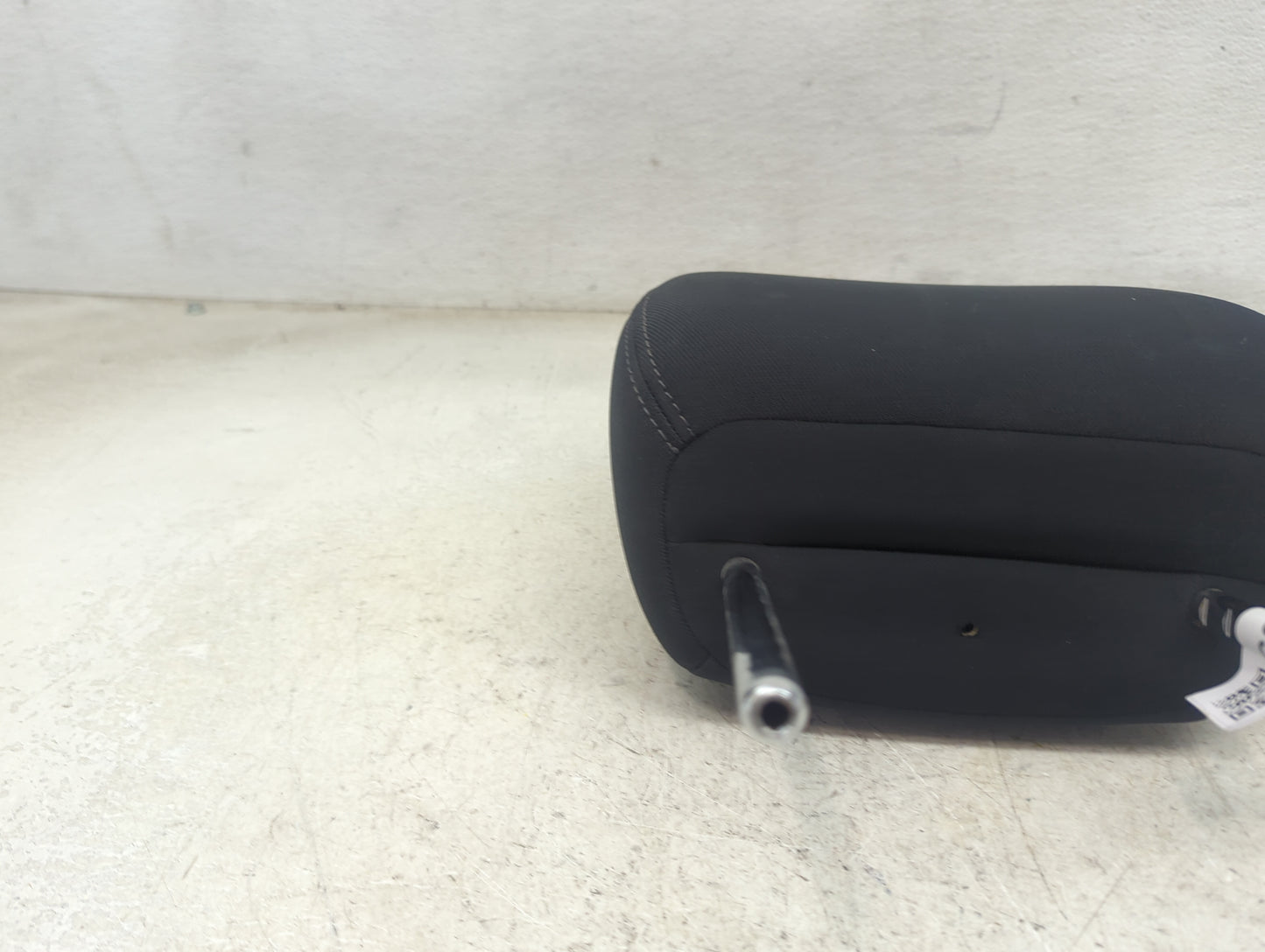2018 Nissan Rogue Headrest Head Rest Rear Seat Fits OEM Used Auto Parts - Oemusedautoparts1.com