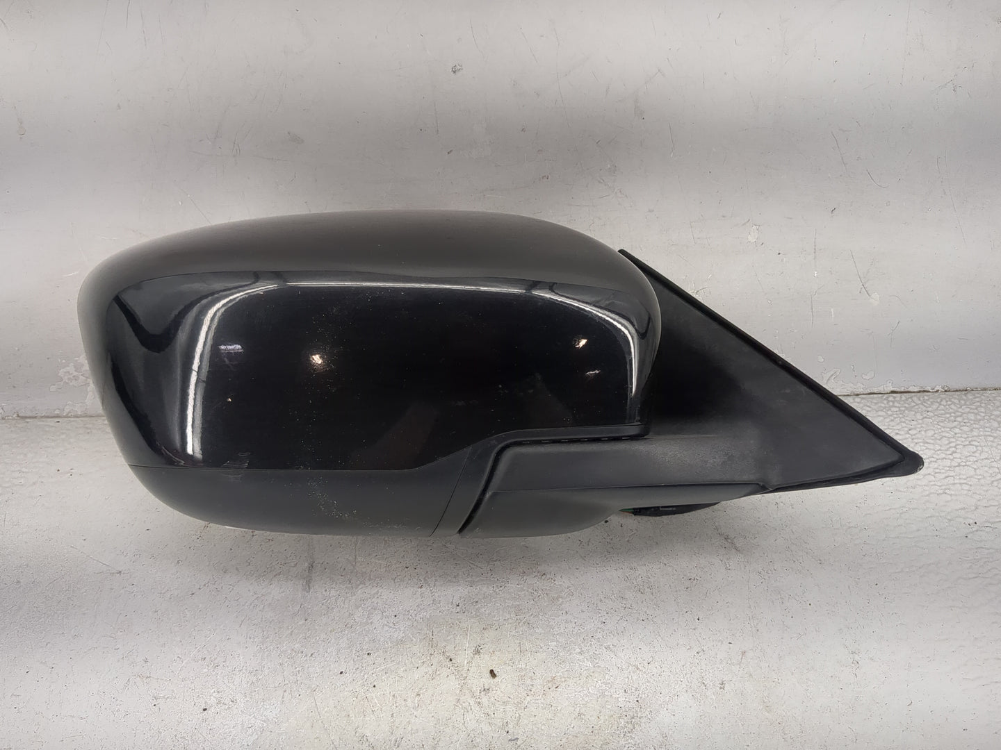 2016-2020 Nissan Rogue Passenger Side View Mirror - Right Door Mirror OEM Used - Oemusedautoparts1.com