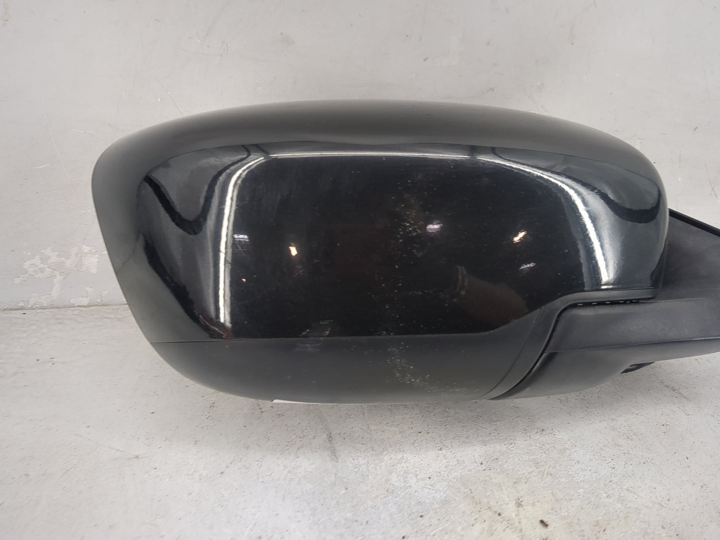 2016-2020 Nissan Rogue Passenger Side View Mirror - Right Door Mirror OEM Used - Oemusedautoparts1.com