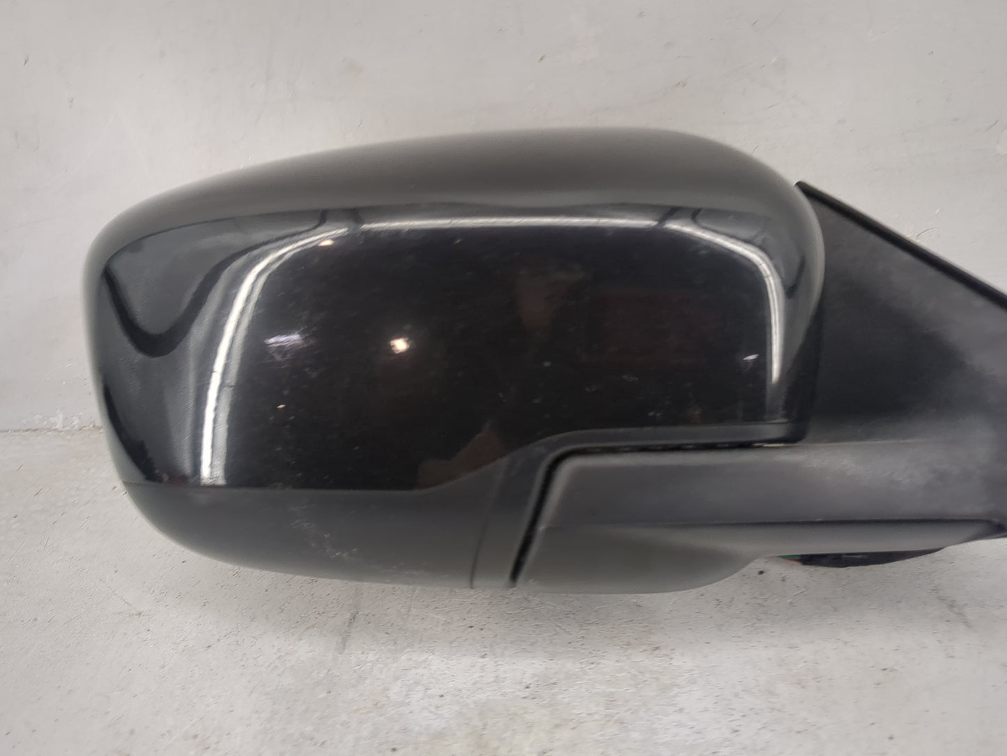 2016-2020 Nissan Rogue Passenger Side View Mirror - Right Door Mirror OEM Used - Oemusedautoparts1.com