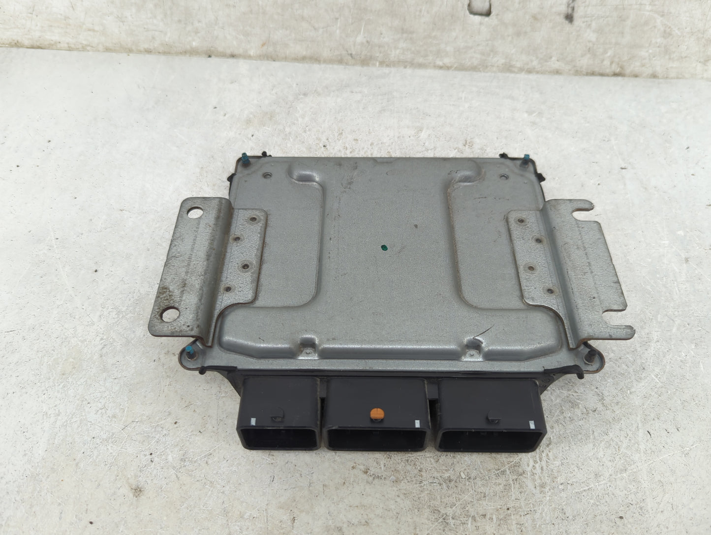 2018-2020 Nissan Rogue PCM Engine Control Computer ECU ECM PCU OEM P/N:NEC022-629 Fits Fits 2018 2019 2020 OEM Used Auto Par