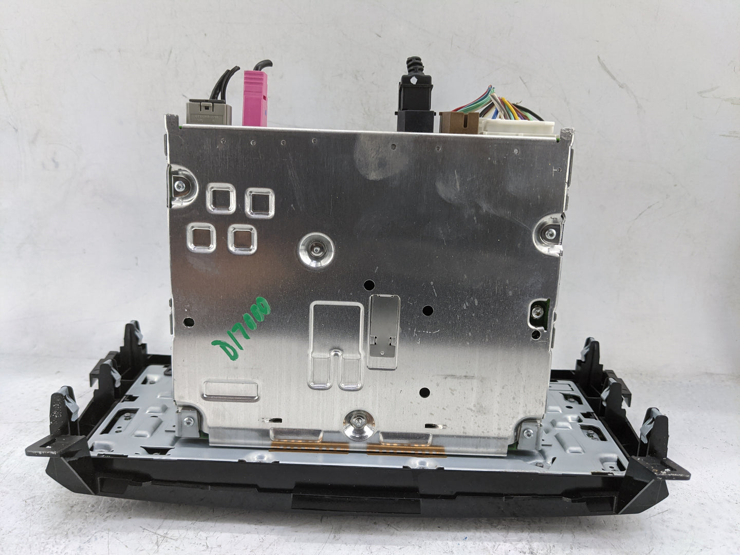 2018-2020 Nissan Rogue Radio AM FM Cd Player Receiver Replacement P/N:2591A7FH0A 7505750819, AIVIP32R0 Fits Fits 2018 2019 2