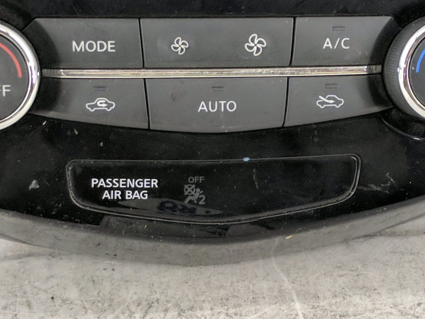 2017-2022 Nissan Rogue Climate Control Module Temperature AC/Heater Replacement P/N:27500 6MA0A T10936C Fits OEM Used Auto P