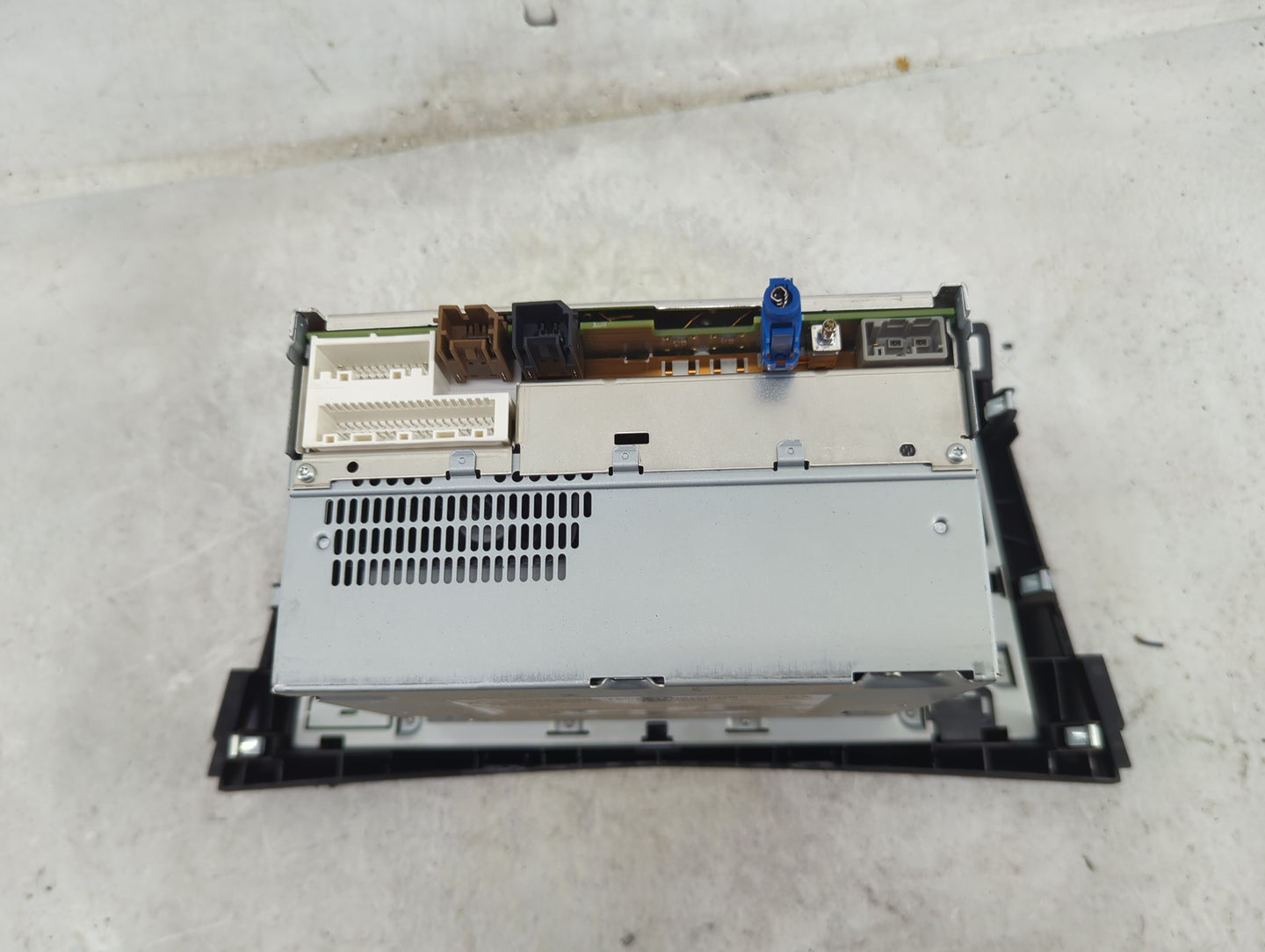 2018-2022 Nissan Rogue Radio AM FM Cd Player Receiver Replacement P/N:259158FM0A 7515750660 Fits Fits 2018 2019 2020 2021 20