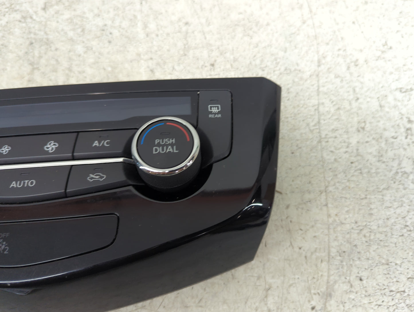 2017-2020 Nissan Rogue Climate Control Module Temperature AC/Heater Replacement P/N:27500 7FE0A Fits Fits 2017 2018 2019 202