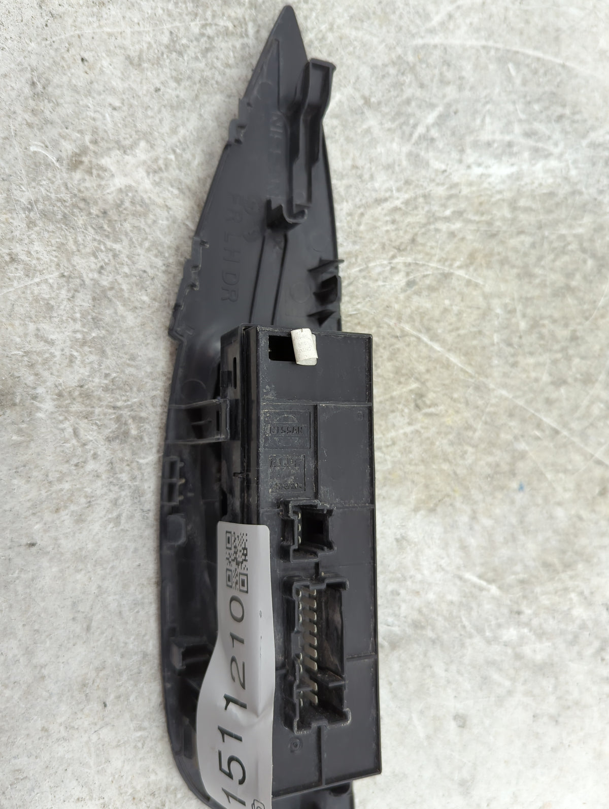 2014-2020 Nissan Rogue Master Power Window Switch Replacement Driver Side Left P/N:809615HA0A Fits OEM Used Auto Parts - Oem