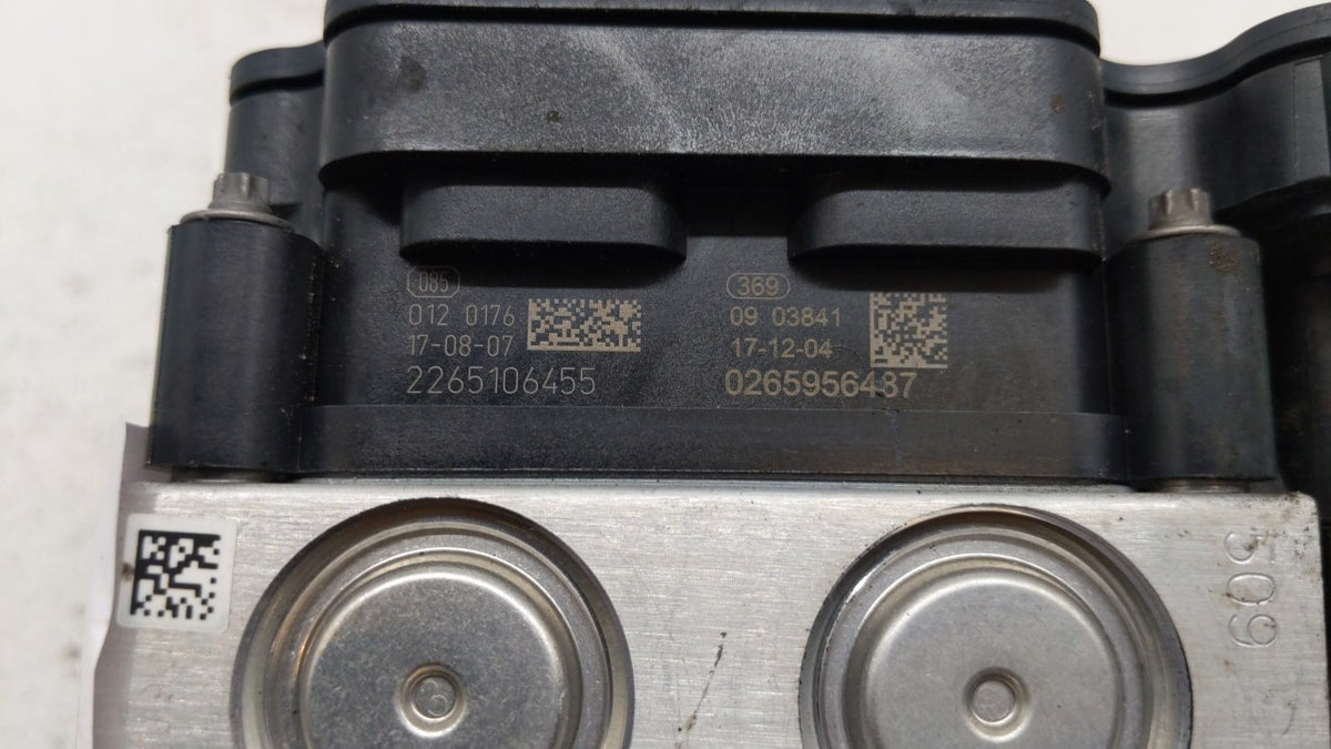 2018 Nissan Rogue Anti-Lock Brake ABS Pump Module Actuator OEM P/N:47660 5HR1A 47660 5HR2A Fits OEM Used Auto Parts - Oemuse