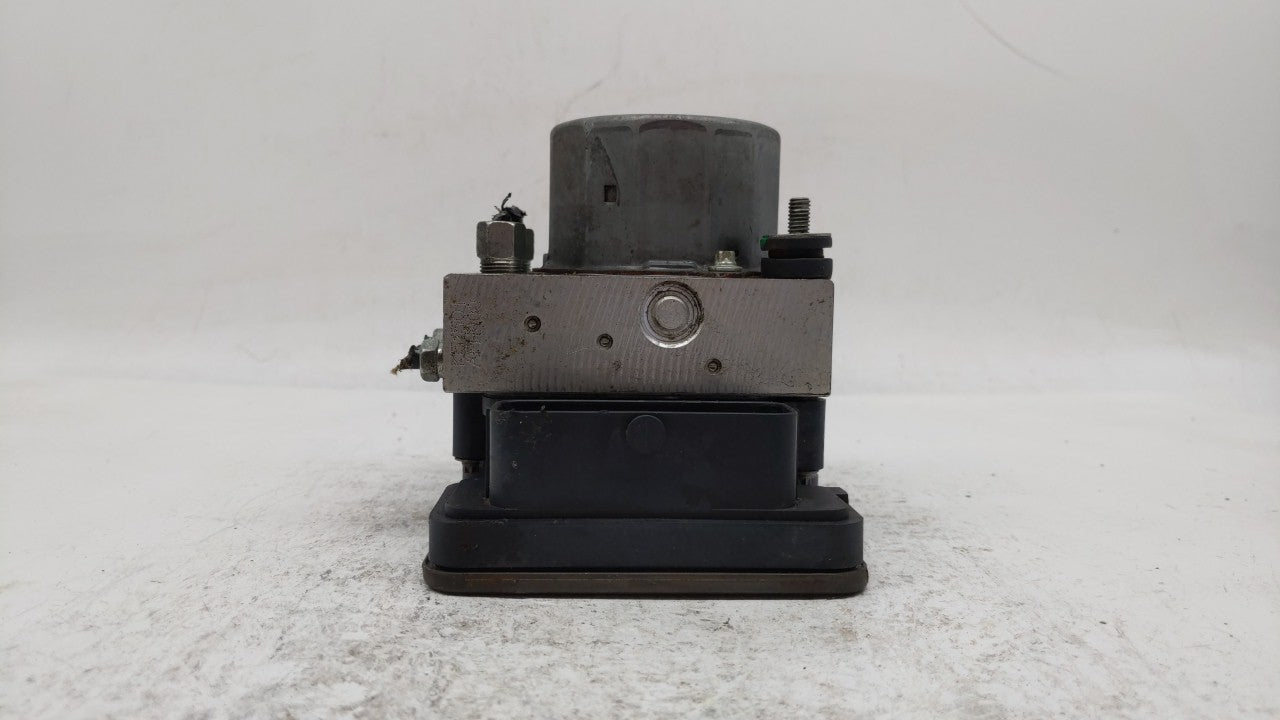 2018 Nissan Rogue ABS Pump Control Module Replacement P/N:47660 5HR4A Fits OEM Used Auto Parts - Oemusedautoparts1.com