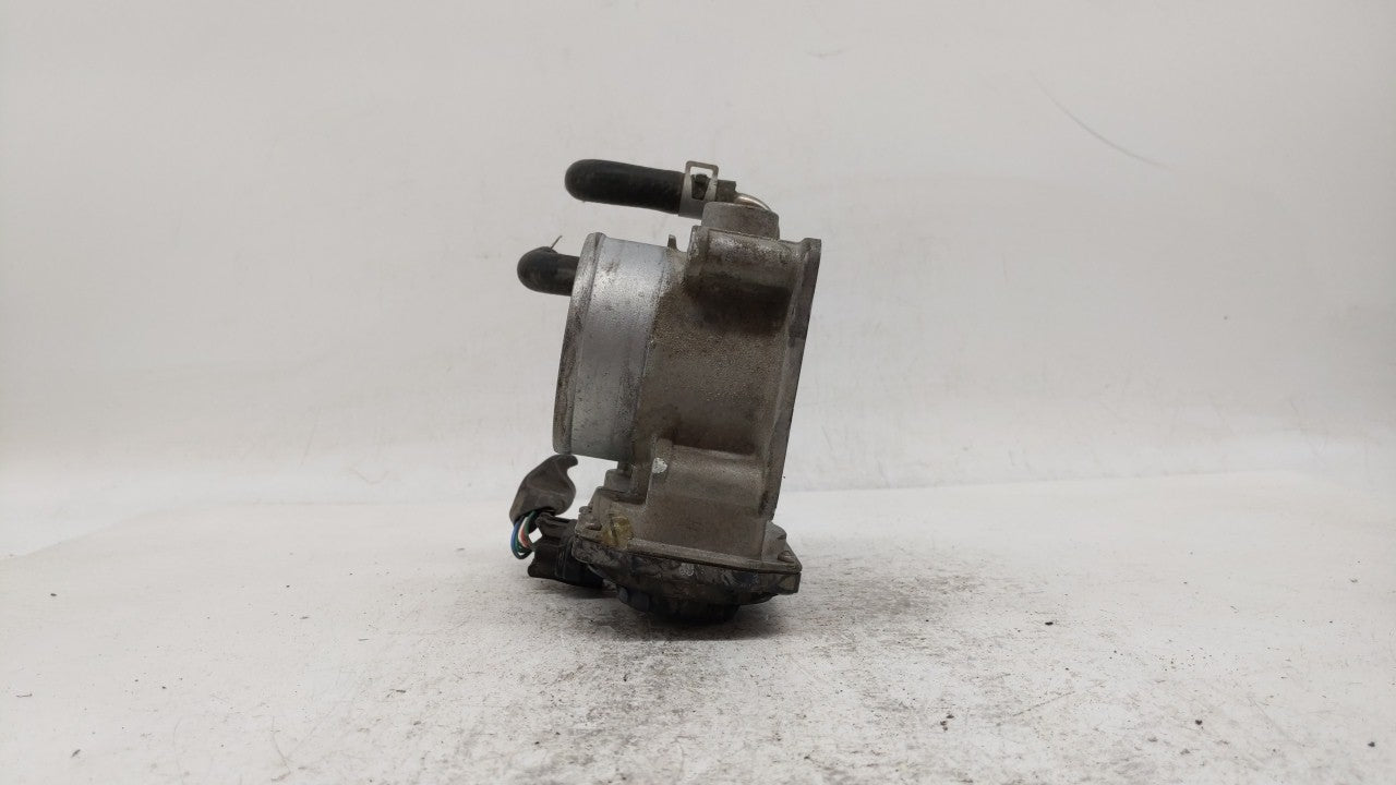 2014-2019 Nissan Rogue Throttle Body P/N:3TA60-01 B 3TA60-01 A, 3TA60-01 C Fits Fits 2013 2014 2015 2016 2017 2018 2019 OEM 