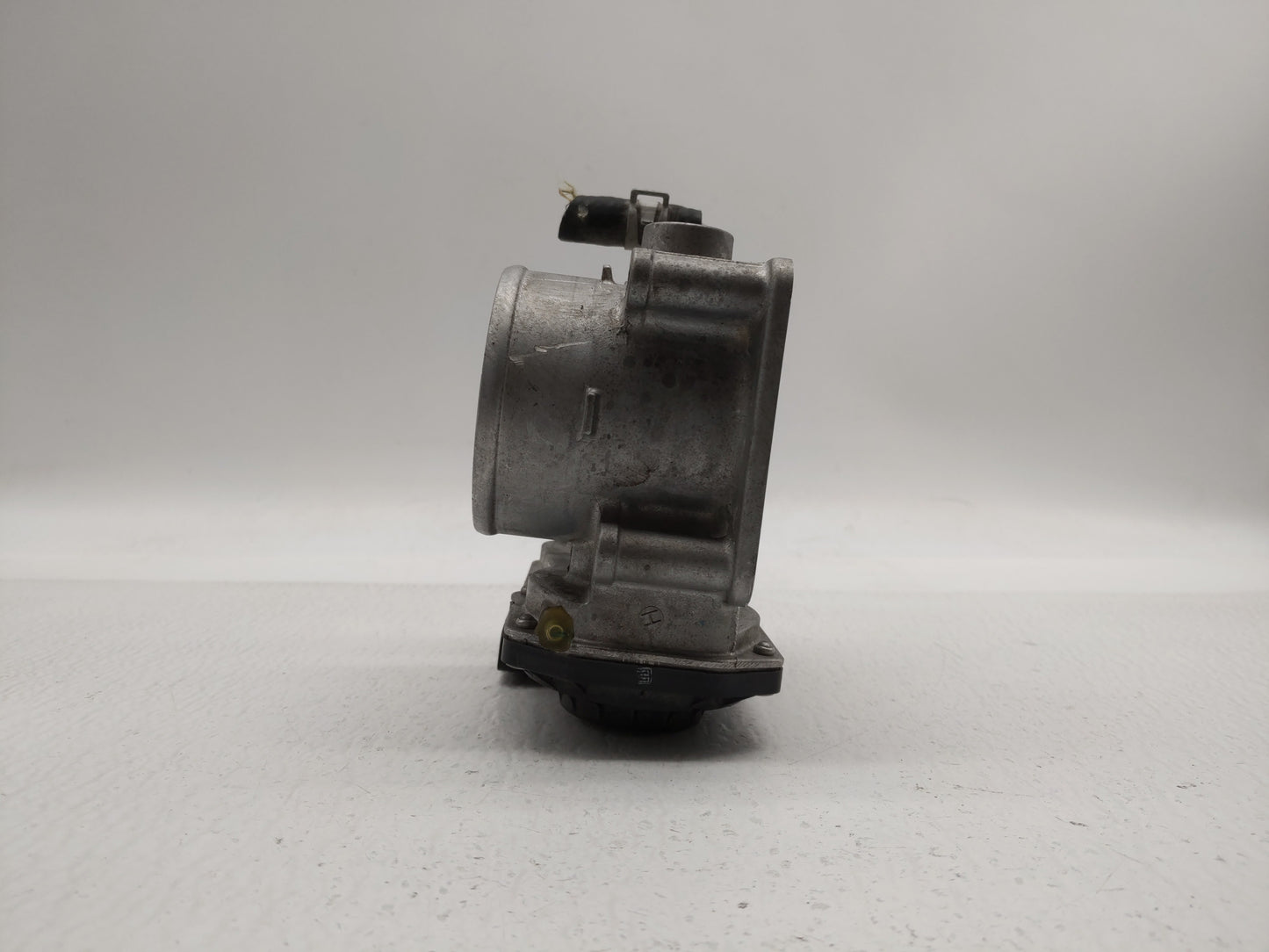 2014-2019 Nissan Rogue Throttle Body P/N:3TA60-01 B 3TA60-01 A, 3TA60-01 C Fits Fits 2013 2014 2015 2016 2017 2018 2019 OEM 