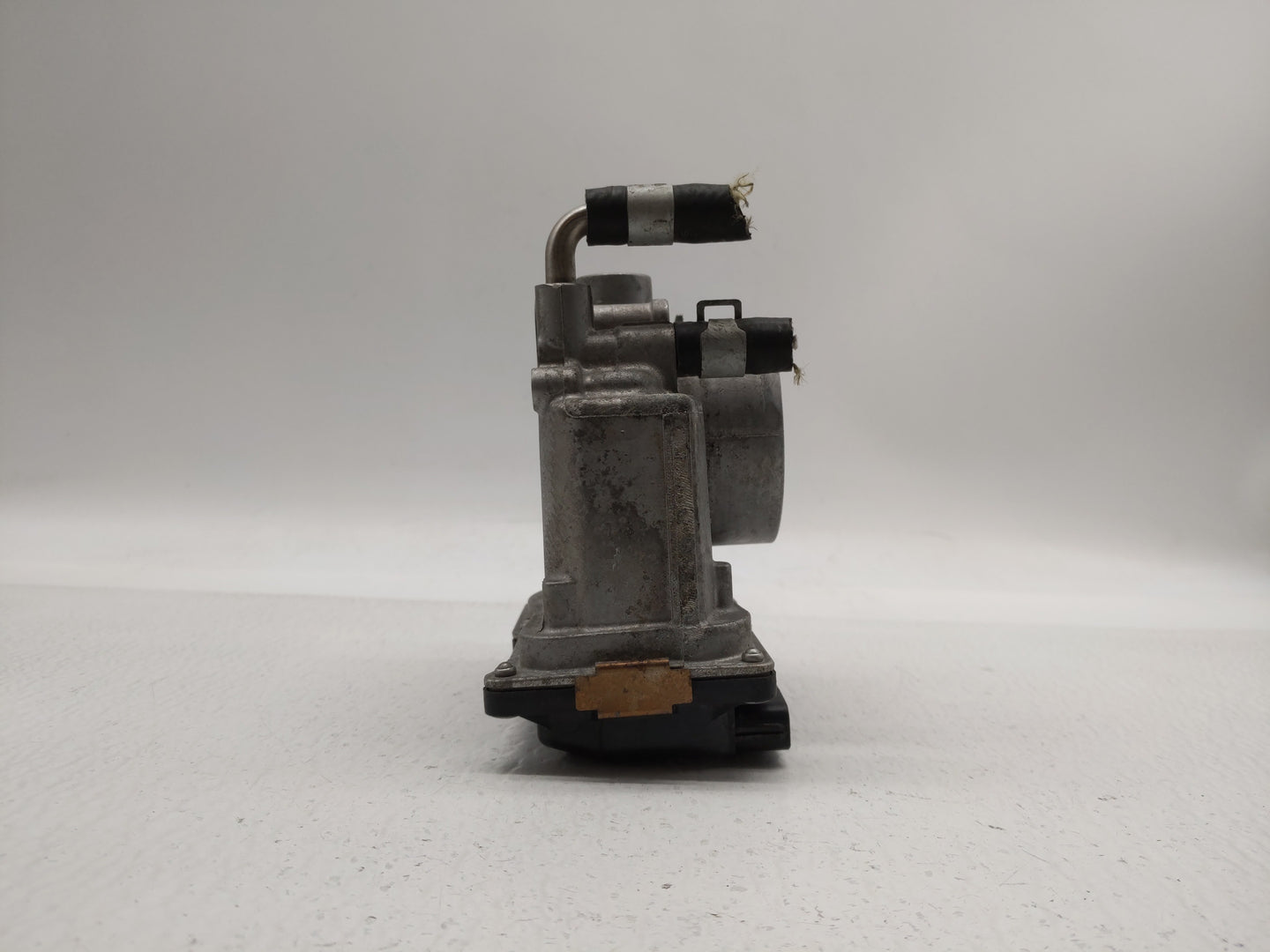 2014-2019 Nissan Rogue Throttle Body P/N:3TA60-01 B 3TA60-01 A, 3TA60-01 C Fits Fits 2013 2014 2015 2016 2017 2018 2019 OEM 