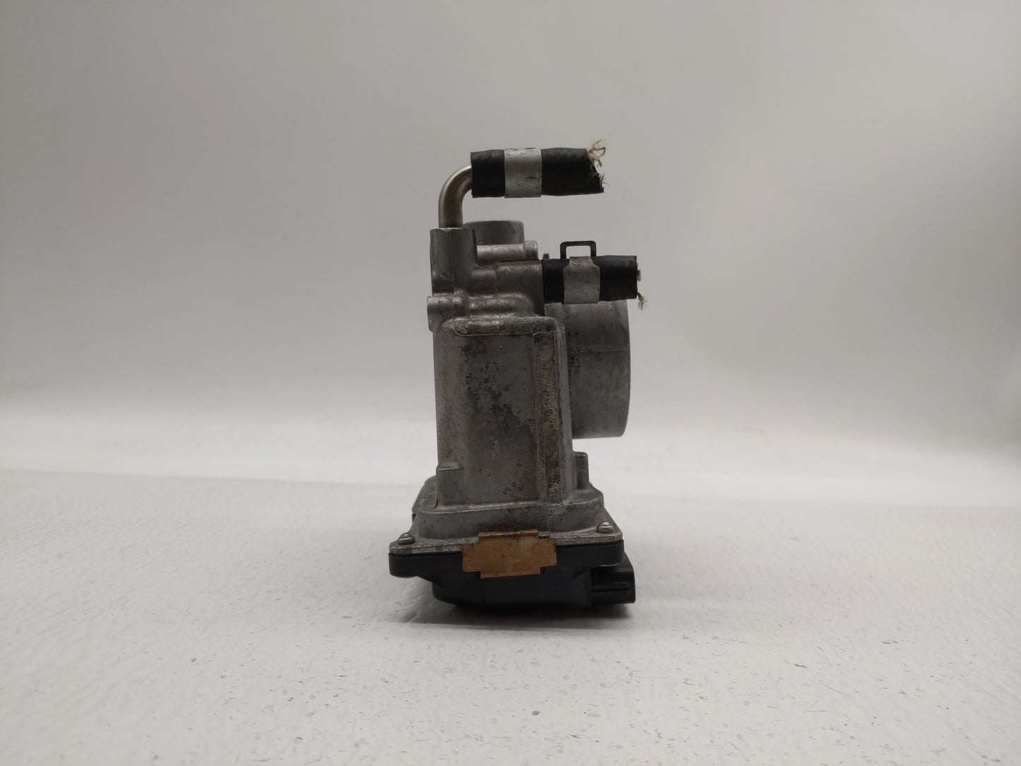 2014-2019 Nissan Rogue Throttle Body P/N:3TA60-01 B 3TA60-01 A, 3TA60-01 C Fits Fits 2013 2014 2015 2016 2017 2018 2019 OEM 