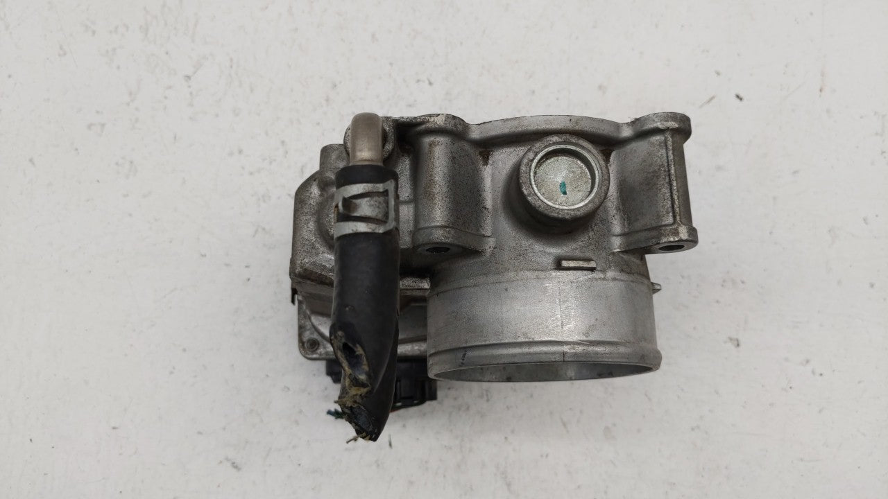 2014-2019 Nissan Rogue Throttle Body P/N:3TA60-01 B 3TA60-01 A, 3TA60-01 C Fits Fits 2013 2014 2015 2016 2017 2018 2019 OEM 