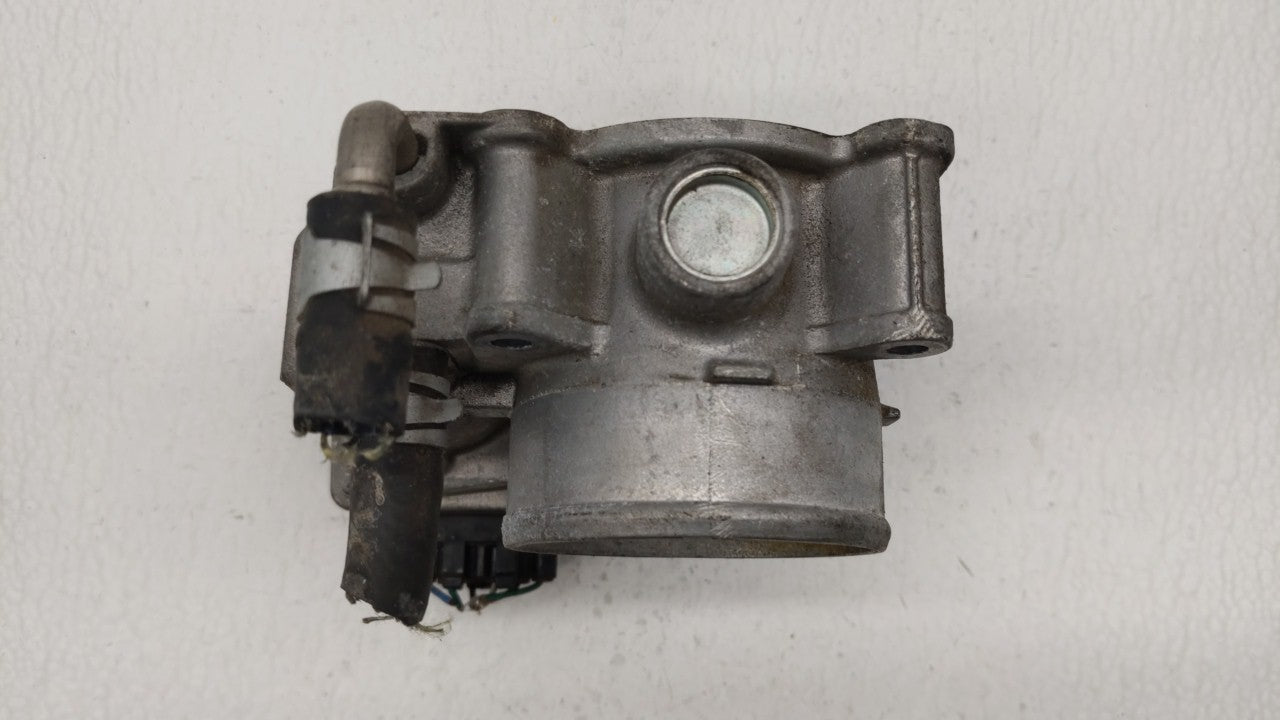 2014-2019 Nissan Rogue Throttle Body P/N:3TA60-01 B 3TA60-01 A, 3TA60-01 C Fits Fits 2013 2014 2015 2016 2017 2018 2019 OEM 