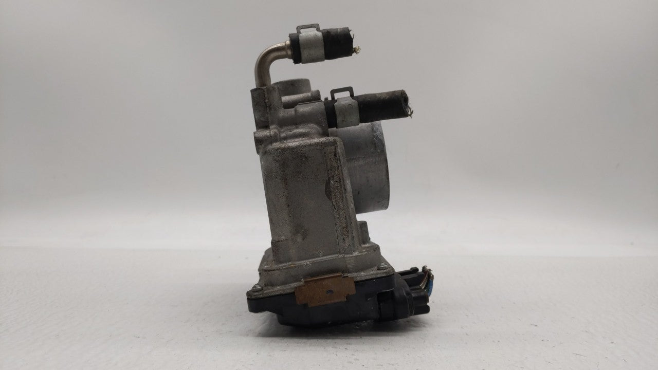 2014-2019 Nissan Rogue Throttle Body P/N:3TA60-01 B 3TA60-01 A, 3TA60-01 C Fits Fits 2013 2014 2015 2016 2017 2018 2019 OEM 