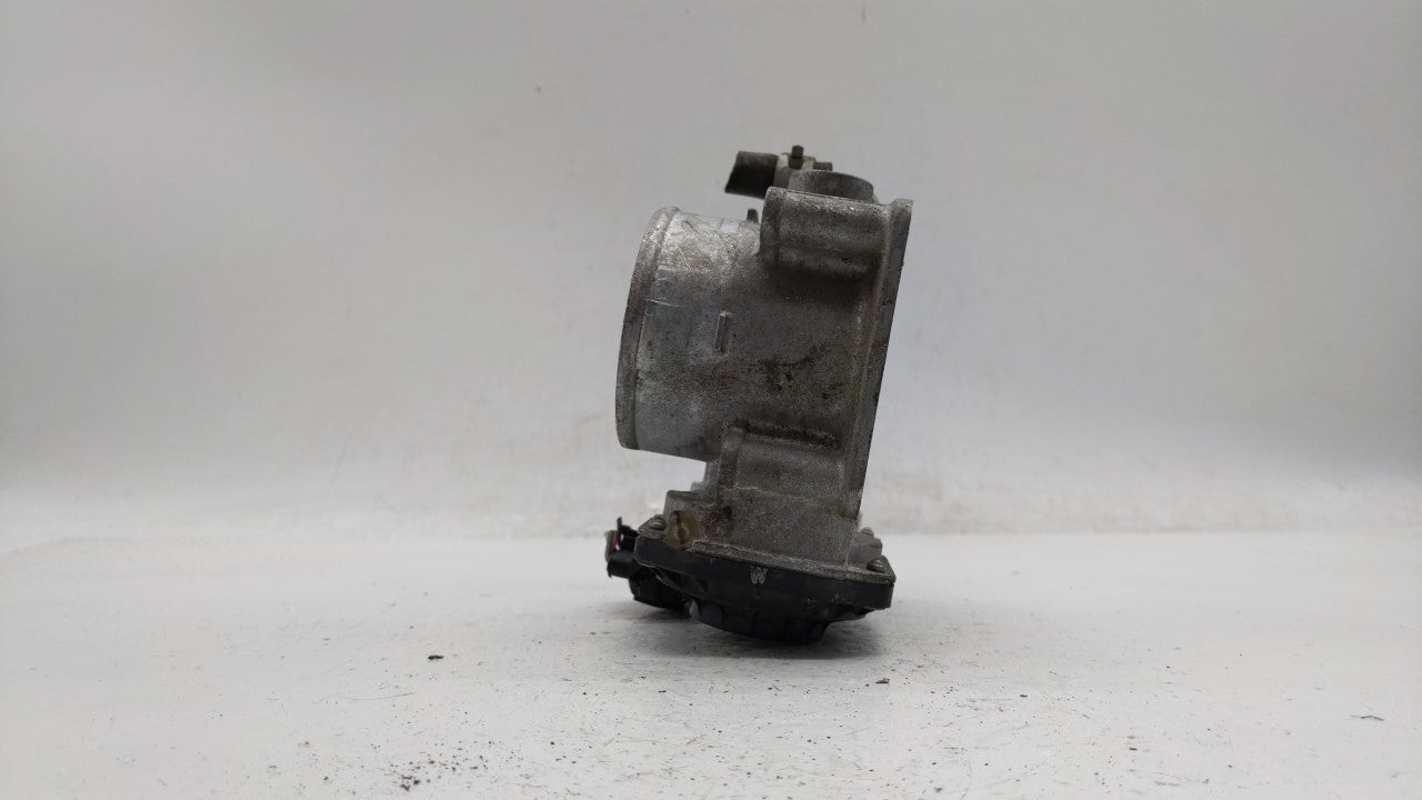 2014-2019 Nissan Rogue Throttle Body P/N:3TA60-01 B 3TA60-01 A, 3TA60-01 C Fits Fits 2013 2014 2015 2016 2017 2018 2019 OEM 