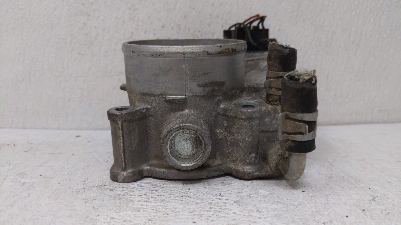 2014-2019 Nissan Rogue Throttle Body P/N:3TA60-01 B 3TA60-01 A, 3TA60-01 C Fits Fits 2013 2014 2015 2016 2017 2018 2019 OEM 