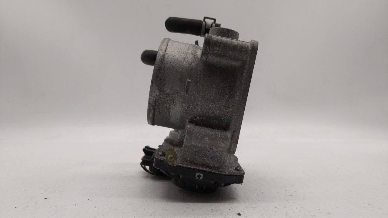 2014-2019 Nissan Rogue Throttle Body P/N:3TA60-01 B 3TA60-01 A, 3TA60-01 C Fits Fits 2013 2014 2015 2016 2017 2018 2019 OEM 