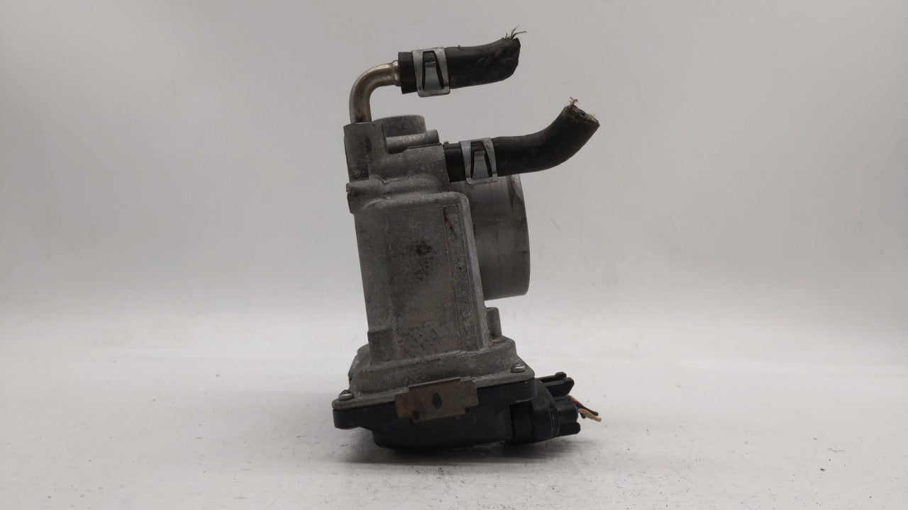 2014-2019 Nissan Rogue Throttle Body P/N:3TA60-01 B 3TA60-01 A, 3TA60-01 C Fits Fits 2013 2014 2015 2016 2017 2018 2019 OEM 