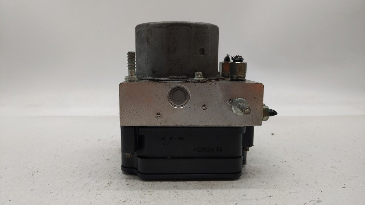 2018 Nissan Rogue ABS Pump Control Module Replacement P/N:47660 5HR3A 47660 5HR4A Fits OEM Used Auto Parts - Oemusedautopart