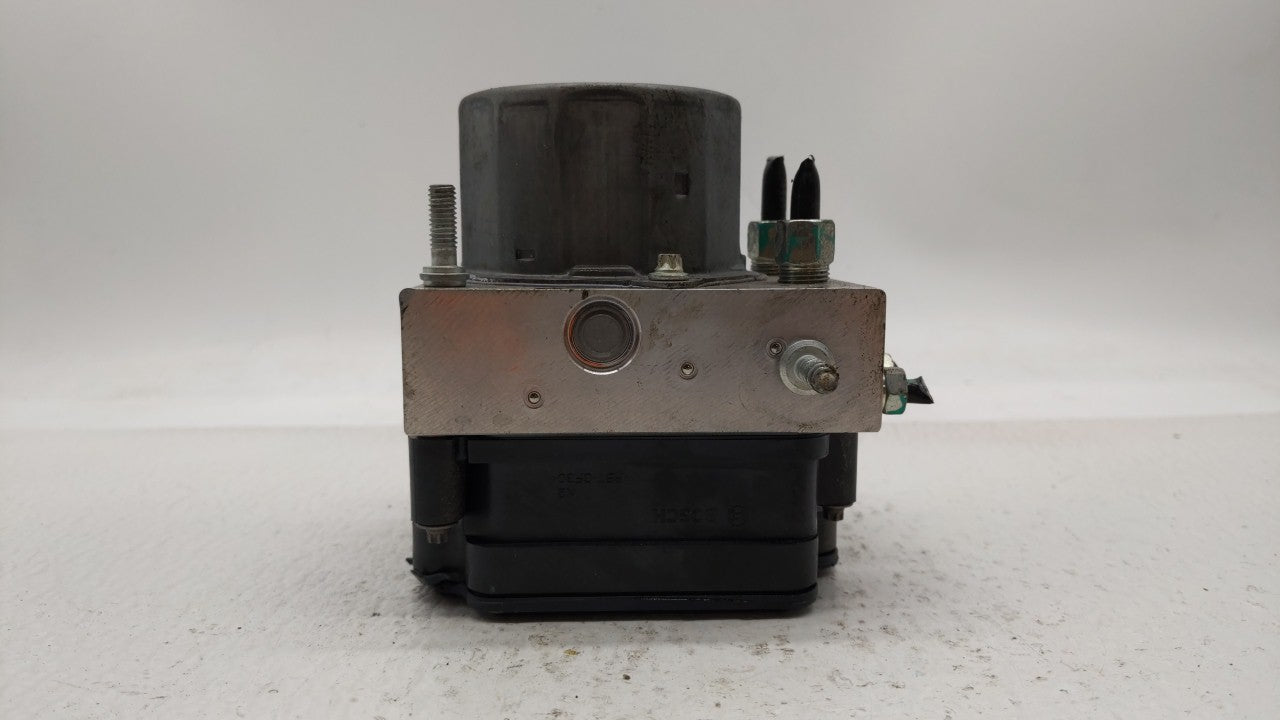 2018 Nissan Rogue ABS Pump Control Module Replacement P/N:47660 5HR1A 47660 5HR2A Fits OEM Used Auto Parts - Oemusedautopart