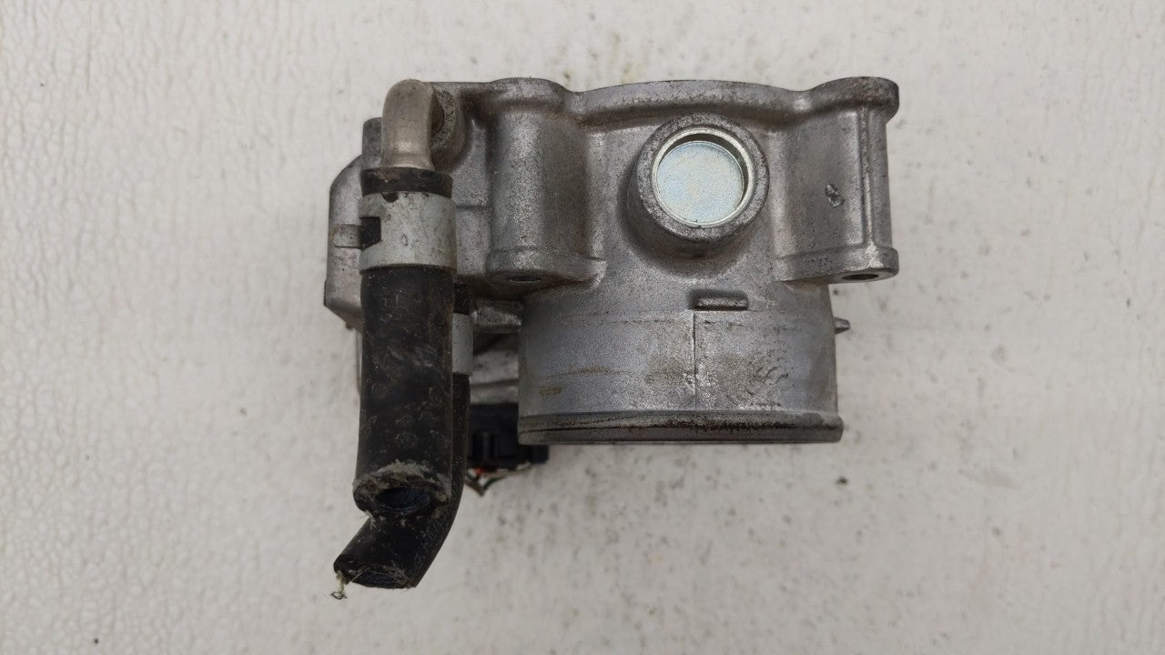 2014-2019 Nissan Rogue Throttle Body P/N:3TA60-01 C 3TA60-01 B, 3TA60-01 A Fits Fits 2013 2014 2015 2016 2017 2018 2019 OEM 