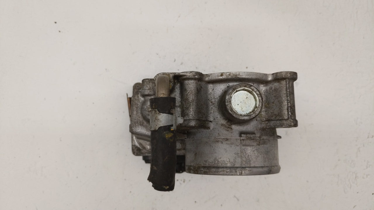 2014-2019 Nissan Rogue Throttle Body P/N:3TA60-01 C 3TA60-01 B, 3TA60-01 A Fits Fits 2013 2014 2015 2016 2017 2018 2019 OEM 