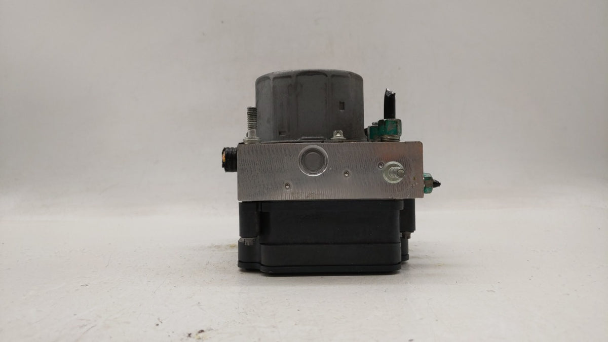2018 Nissan Rogue Anti-Lock Brake ABS Pump Module Actuator OEM P/N:47660 5HR3A 47660 5HR4A Fits OEM Used Auto Parts - Oemuse
