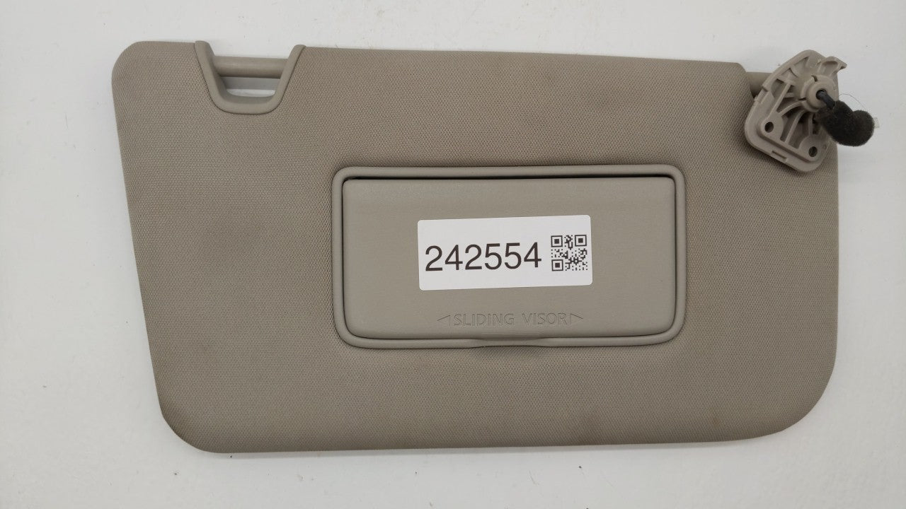2018-2020 Nissan Rogue Sun Visor Shade Replacement Passenger Right Mirror Fits Fits 2018 2019 2020 OEM Used Auto Parts - Oem