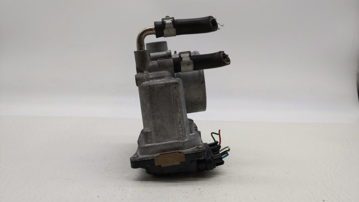 2014-2019 Nissan Rogue Throttle Body P/N:3TA60-01 C 3TA60-01 B, 3TA60-01 A Fits Fits 2013 2014 2015 2016 2017 2018 2019 OEM 