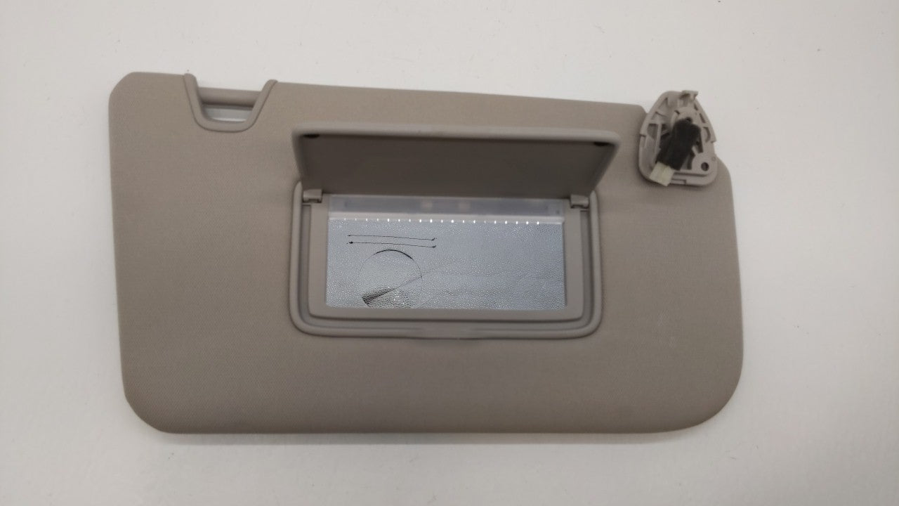2018-2019 Nissan Rogue Sun Visor Shade Replacement Passenger Right Mirror Fits Fits 2018 2019 OEM Used Auto Parts - Oemuseda