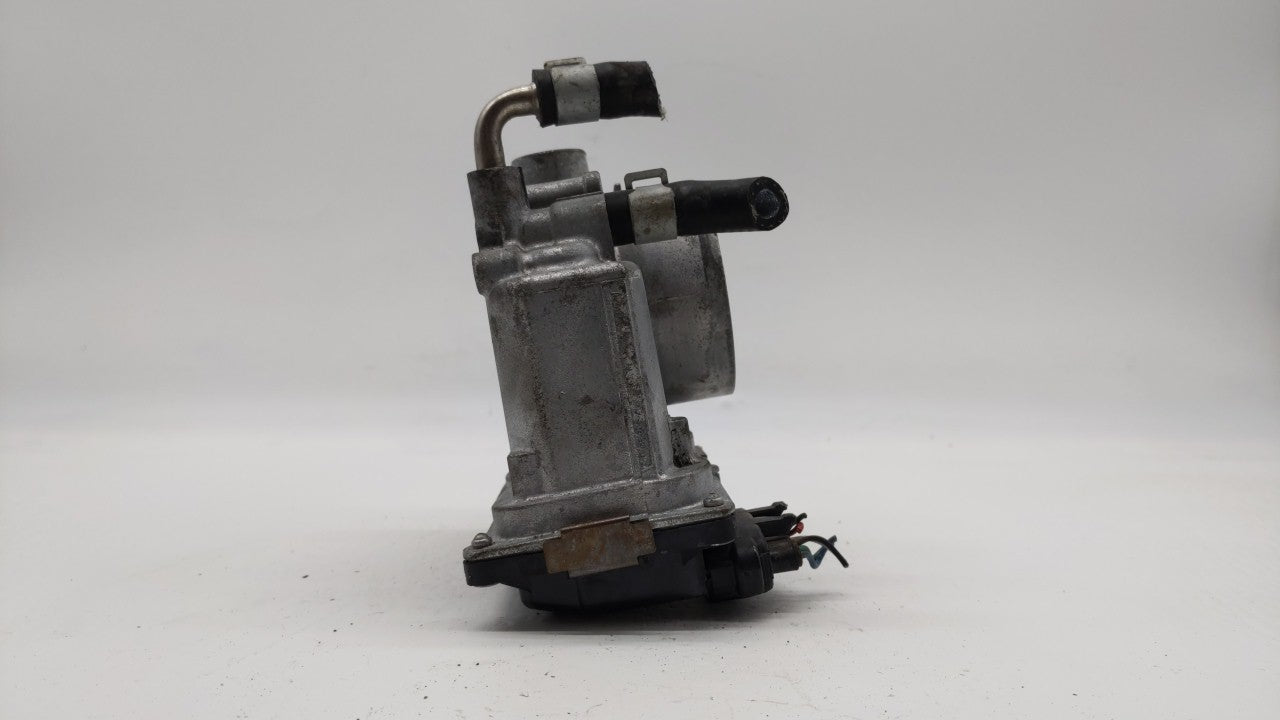 2014-2020 Nissan Rogue Throttle Body P/N:3TA60-01 C 3TA60-01 B, 3TA60-01 A Fits Fits 2013 2014 2015 2016 2017 2018 2019 2020