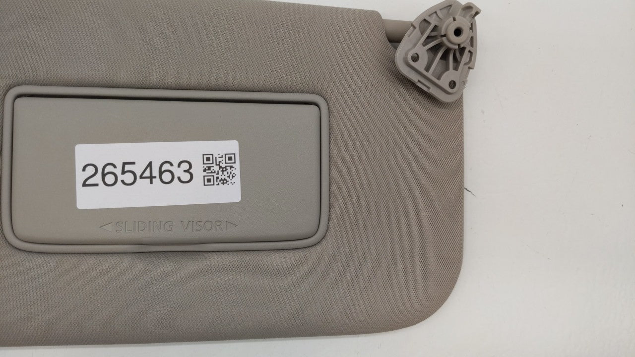 2018-2020 Nissan Rogue Sun Visor Shade Replacement Passenger Right Mirror Fits Fits 2018 2019 2020 OEM Used Auto Parts - Oem