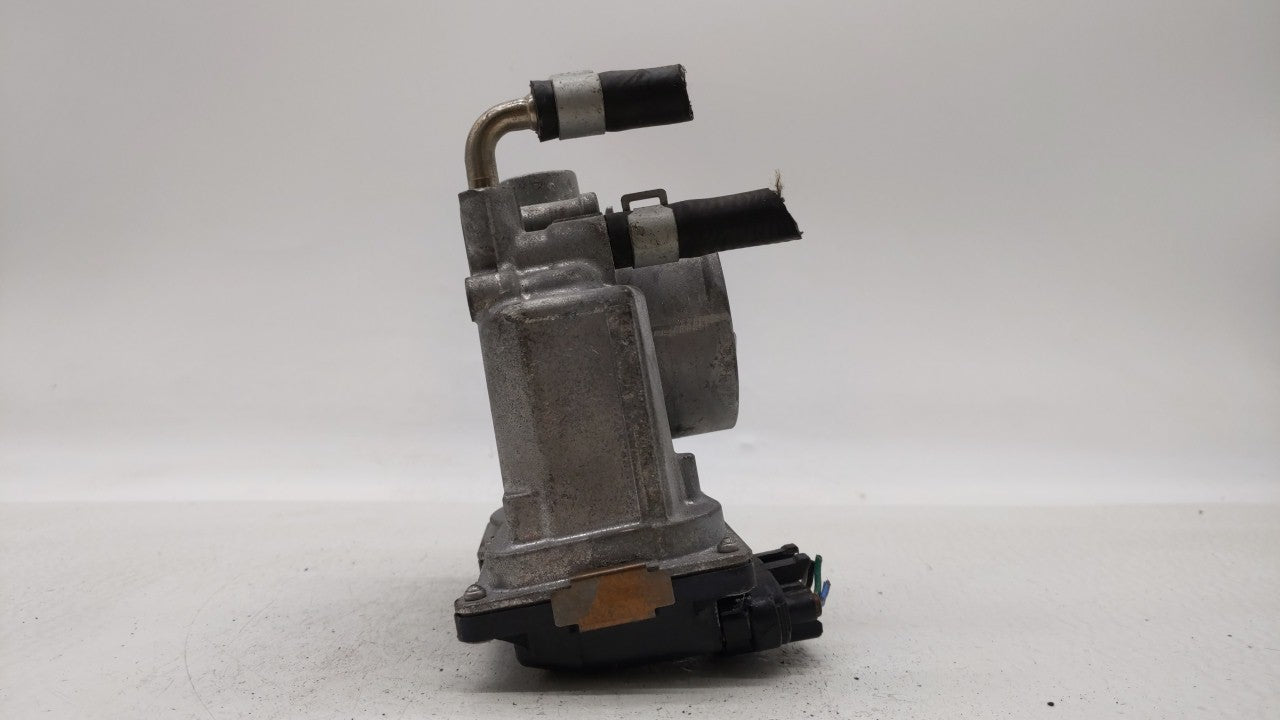 2014-2019 Nissan Rogue Throttle Body P/N:3TA60-01 C 3TA60-01 B, 3TA60-01 A Fits Fits 2013 2014 2015 2016 2017 2018 2019 OEM 