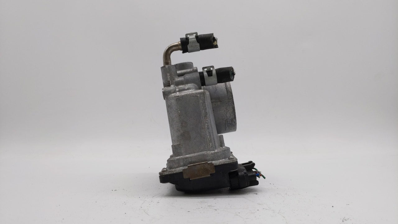 2014-2019 Nissan Rogue Throttle Body P/N:3TA60-01 C 3TA60-01 B, 3TA60-01 A Fits Fits 2013 2014 2015 2016 2017 2018 2019 OEM 