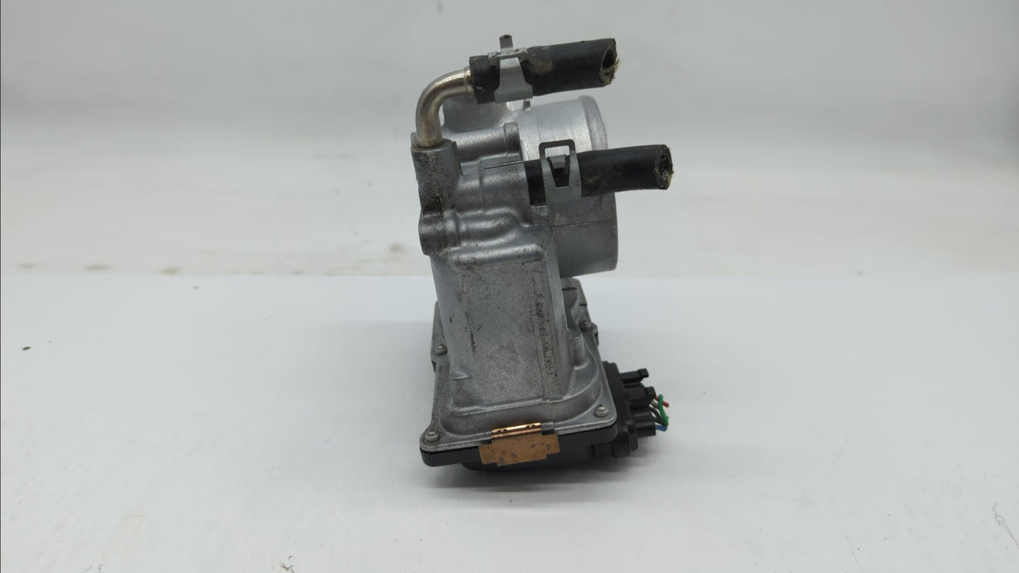 2014-2019 Nissan Rogue Throttle Body P/N:3TA60-01 C 3TA60-01 B, 3TA60-01 A Fits Fits 2013 2014 2015 2016 2017 2018 2019 OEM 